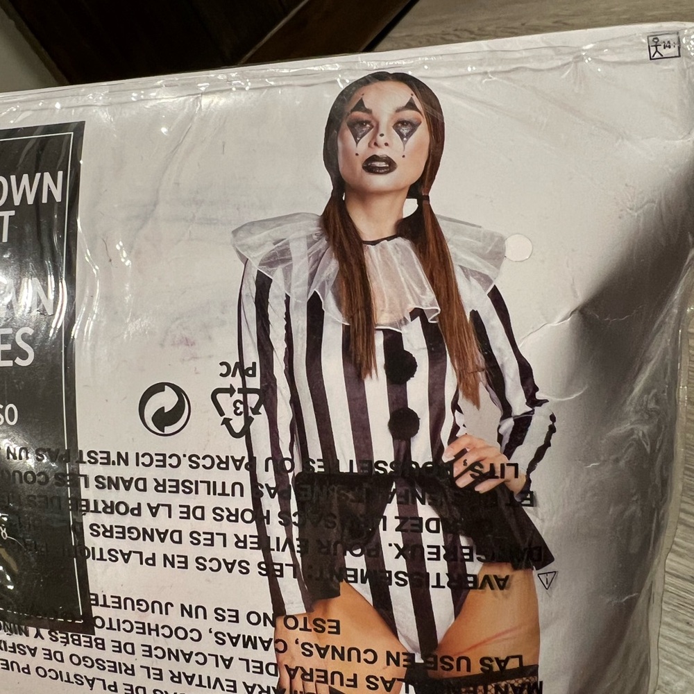 Striped Clown Bodysuit Halloween Costume Size S/M Adult 4-8 New - Picture 3 of 5